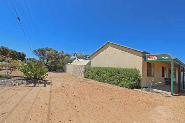 Second view of Homely house listing, Unit 1/24 Green Head Road, Green Head WA 6514