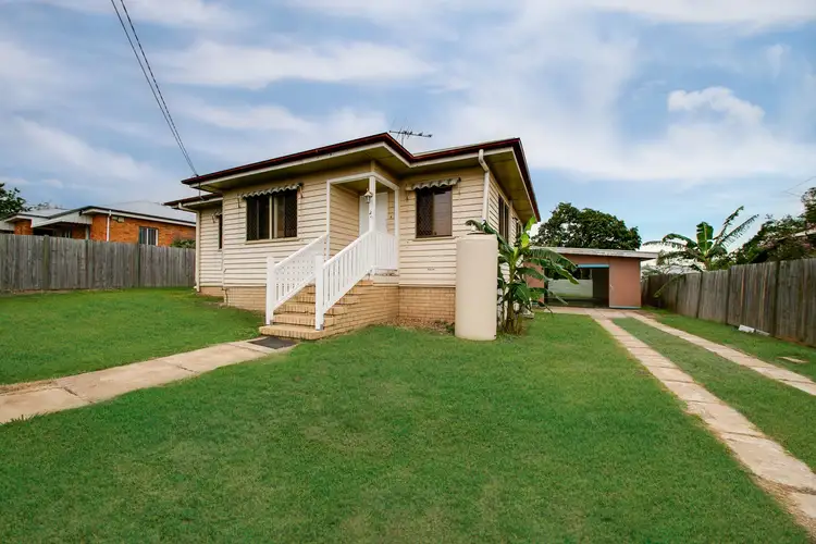 26 Stuart Street, Eastern Heights QLD 4305
