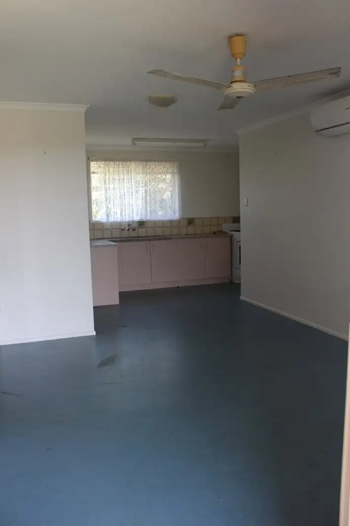 Second view of Homely semi-detached listing, 6 Drummond Court, Tannum Sands QLD 4680