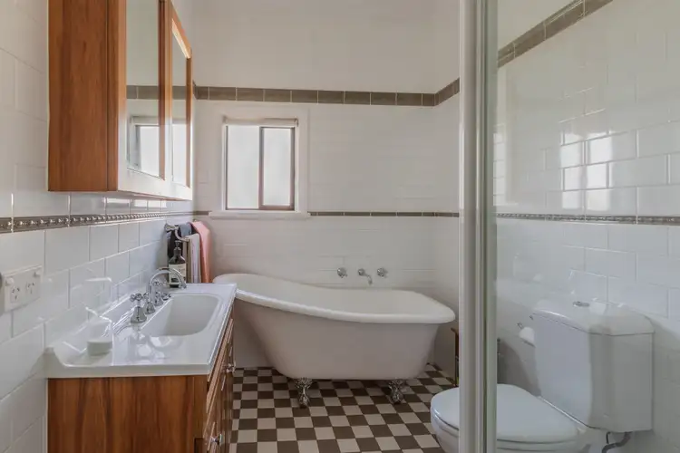 Fifth view of Homely house listing, 9 Furner Street, Goulburn NSW 2580