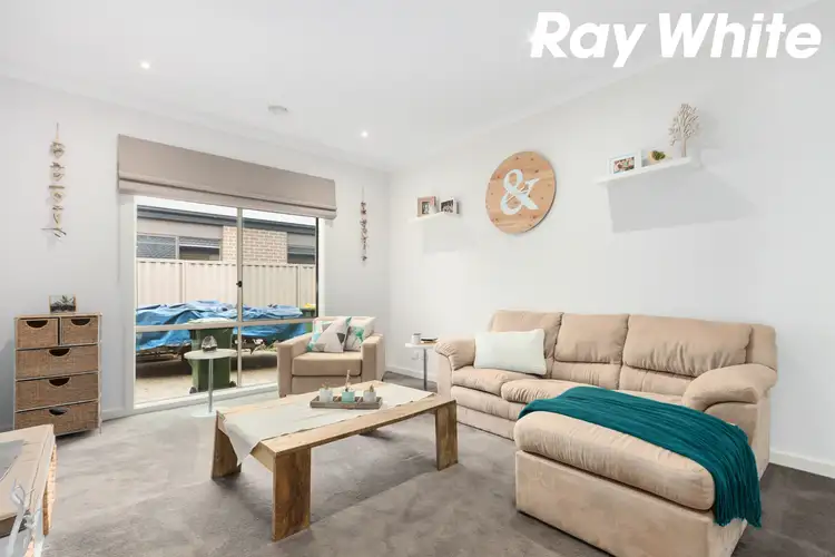 Third view of Homely house listing, 5 Hood Place, Pakenham VIC 3810