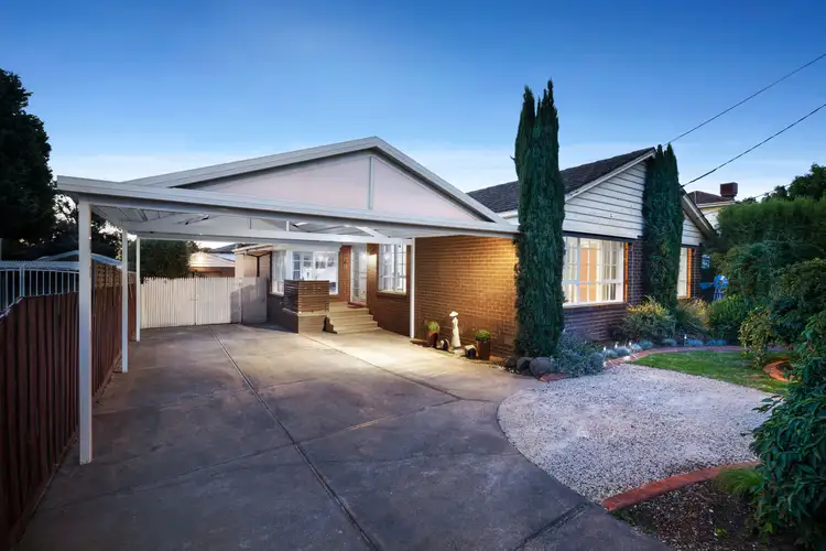 5 Luton Way, Bundoora VIC 3083