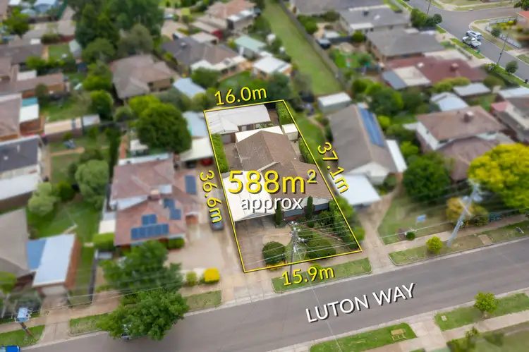 Third view of Homely house listing, 5 Luton Way, Bundoora VIC 3083