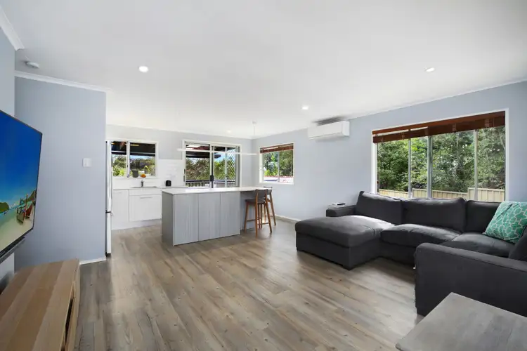 Second view of Homely house listing, 8 Byrd Street, Saratoga NSW 2251