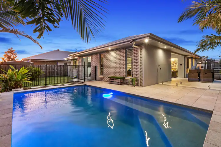 61 Butternut Circuit, Thornlands QLD 4164