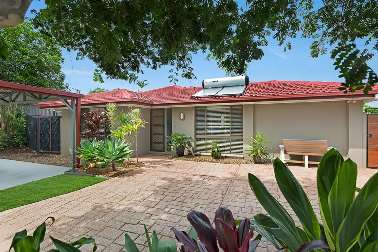 4 Barrine Court, Petrie QLD 4502