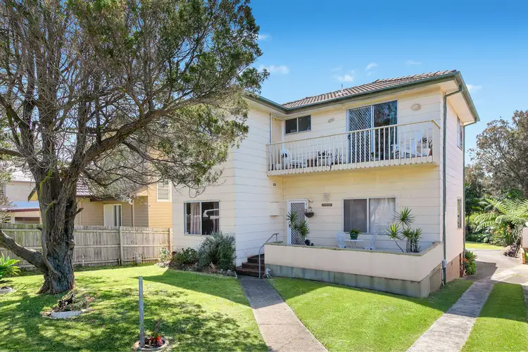 Second view of Homely house listing, 10 Stewart Avenue, Curl Curl NSW 2096