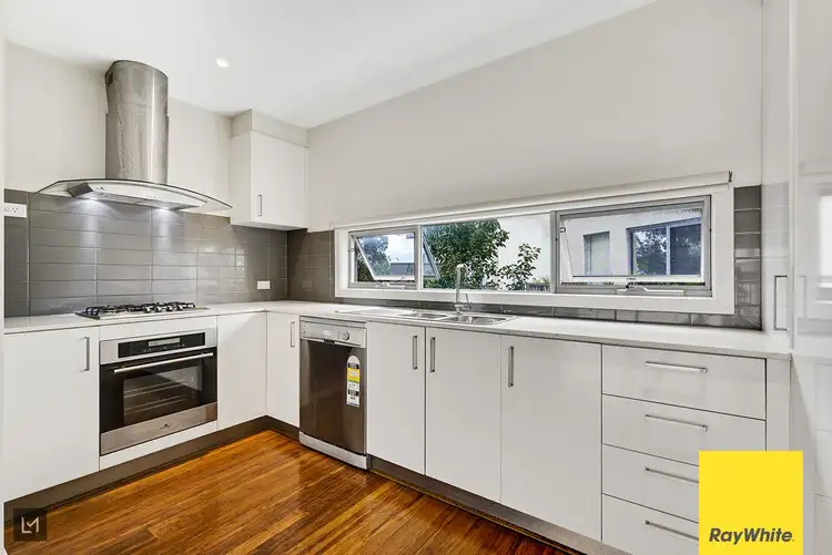 18/1 Clearwater Rise Parade, Truganina VIC 3029