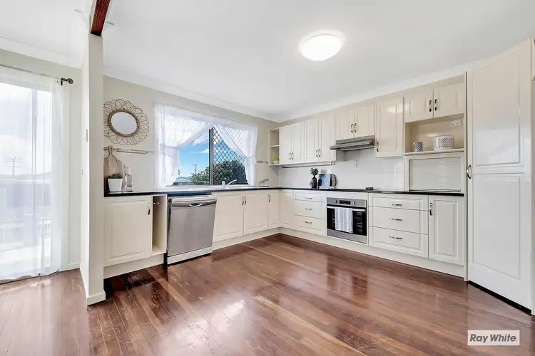 Fourth view of Homely house listing, 2 Pinnacle Street, Causeway Lake QLD 4703