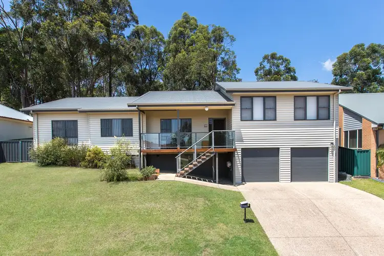 10 Maple Way, Fletcher NSW 2287