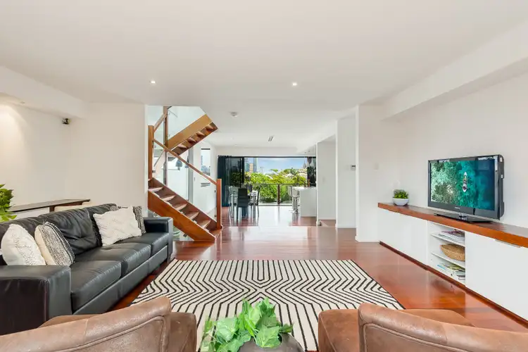 9 Lock Street, Kelvin Grove QLD 4059