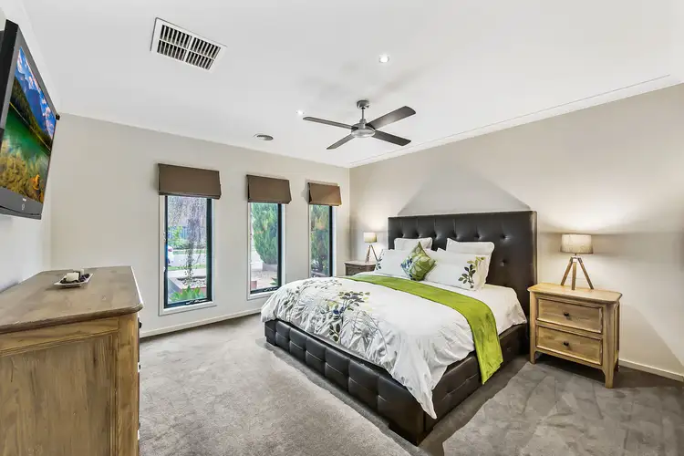 Fifth view of Homely house listing, 14 Kinetic Avenue, Hillside VIC 3037