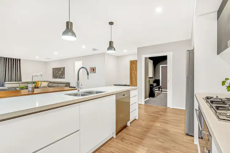 Seventh view of Homely house listing, 6 Dickens Street, Craigieburn VIC 3064