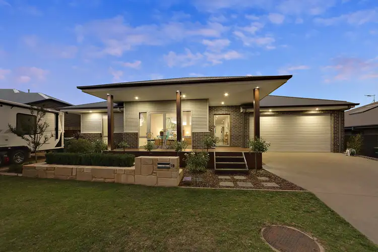 Main view of Homely house listing, 19 Bailey Crescent, Googong NSW 2620