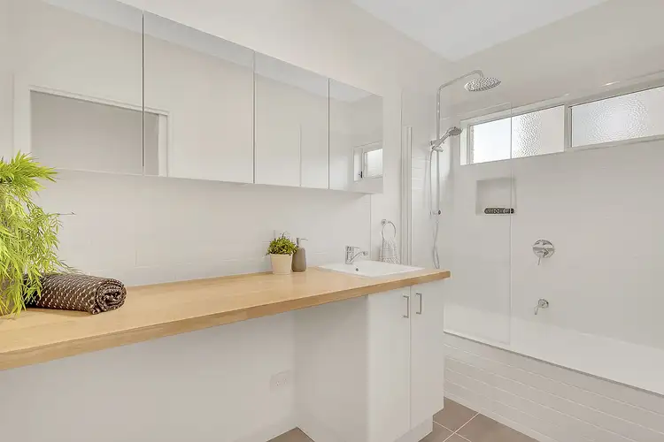 Seventh view of Homely house listing, 4 Mittagong Rise, Craigieburn VIC 3064