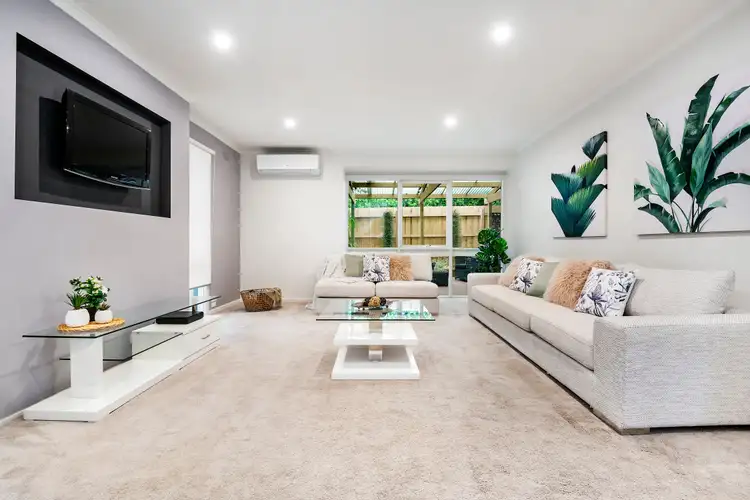 Second view of Homely house listing, 5 Ikara Place, Frankston VIC 3199