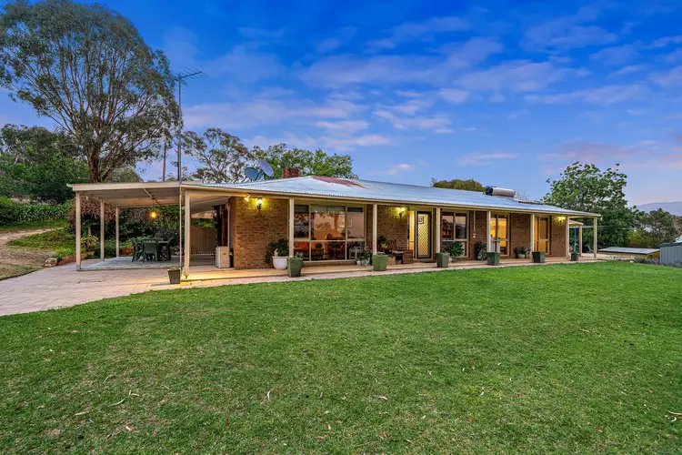 141 Hutchinson Place, Burra NSW 2620