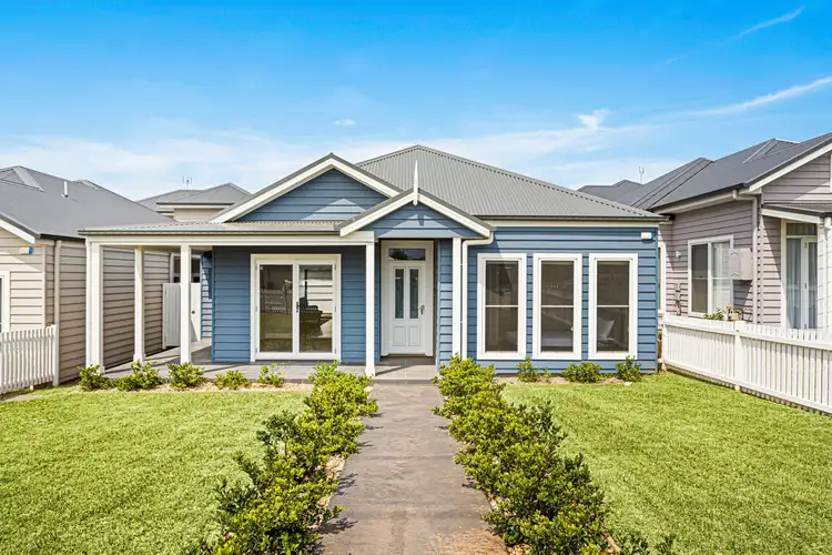 13 Balmoral Parade, Tullimbar NSW 2527
