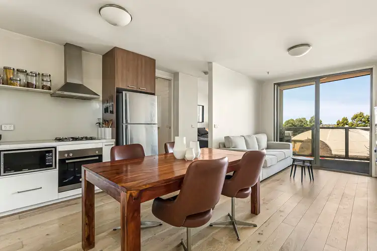 8/869 Sydney Road, Brunswick VIC 3056