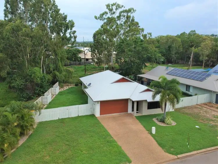 20 Coolaree Drive, Bushland Beach QLD 4818