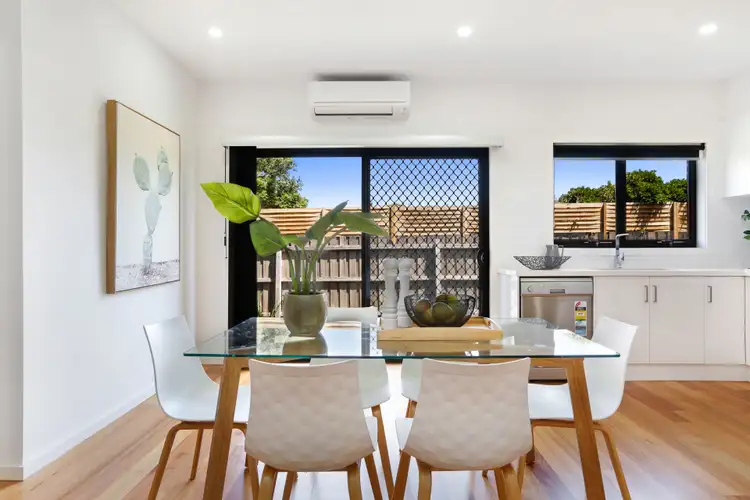 Fifth view of Homely villa listing, 2/73 Isla Avenue, Glenroy VIC 3046