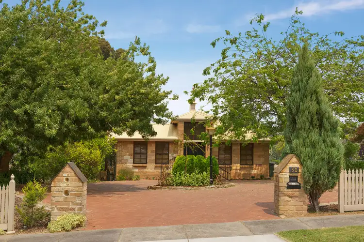 30 Marykirk Drive, Wheelers Hill VIC 3150