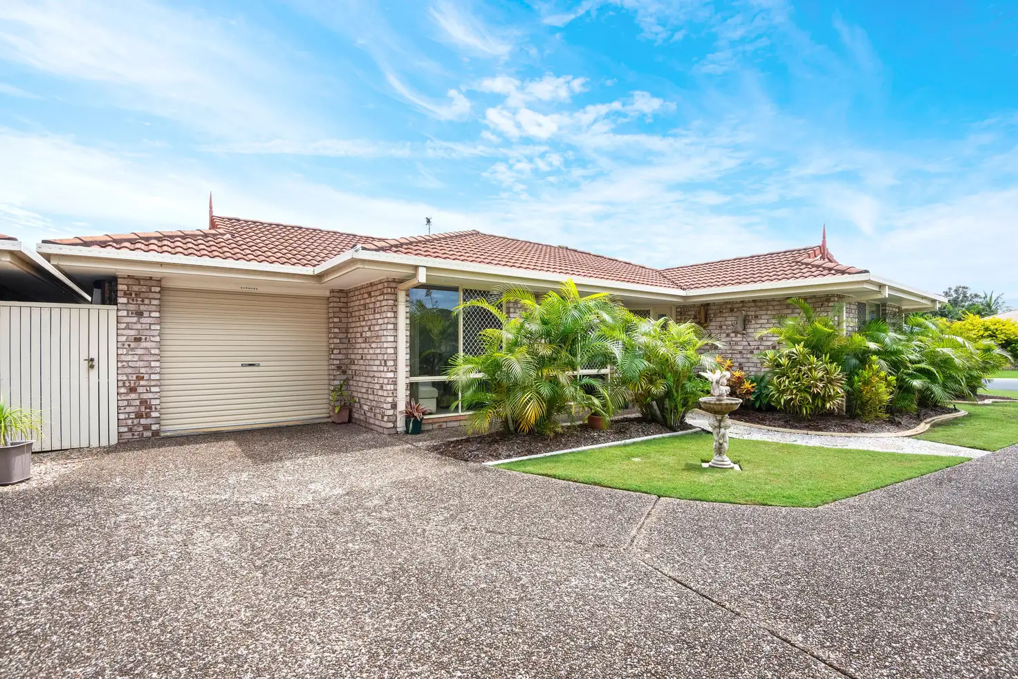Main view of Homely semi-detached listing, 1/41 Kiata Parade, Tweed Heads NSW 2485