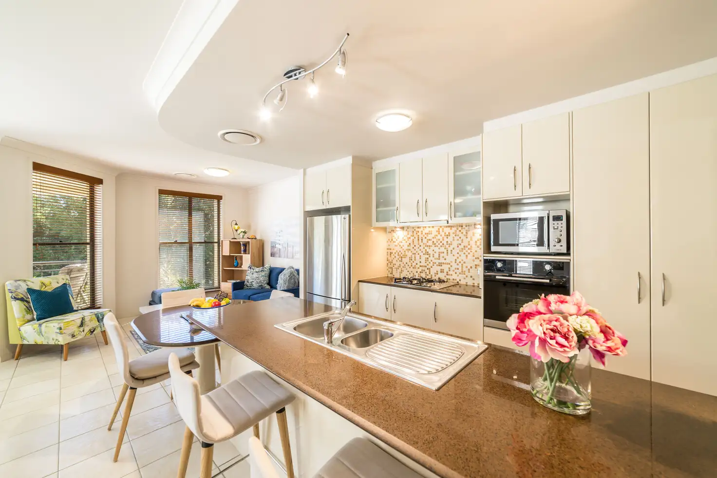 Main view of Homely townhouse listing, 1091/1 The Cove Crescent, Carrara QLD 4211