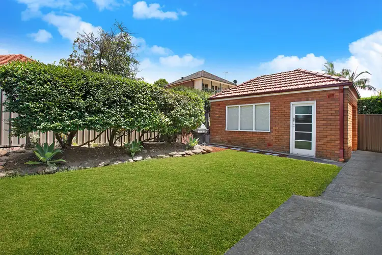Fourth view of Homely house listing, 7 Robert Avenue, Russell Lea NSW 2046