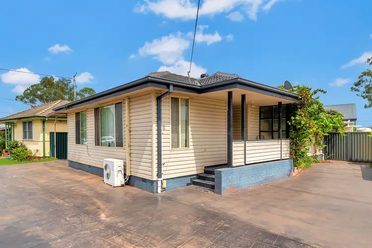Main view of Homely house listing, 15 Tumbarumba Crescent, Heckenberg NSW 2168