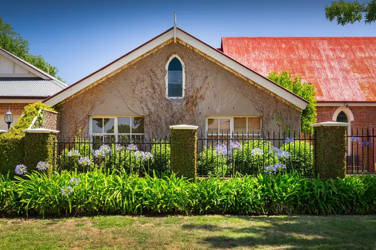 Fourth view of Homely house listing, 8 Palmerston Street, Berwick VIC 3806