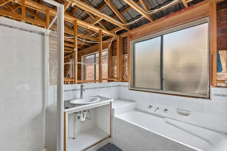 Fifth view of Homely house listing, 7 Clendon Court, Carrum Downs VIC 3201