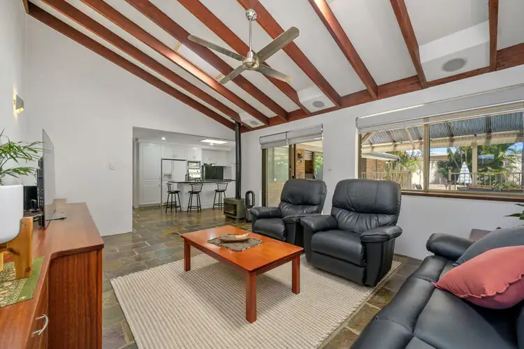 9 Southgate Court, Kingsley WA 6026