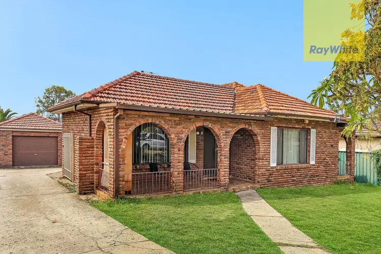 14 Booth Street, Westmead NSW 2145