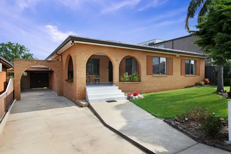 39 Macquarie Street, Fairfield NSW 2165