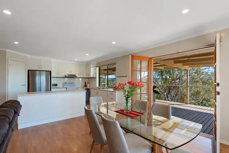 8A March Court, Clare SA 5453