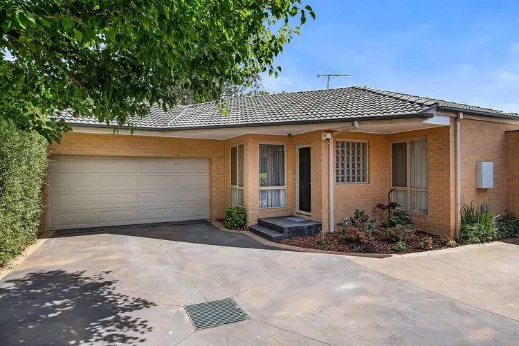 Third view of Homely unit listing, 2/2 Rowan Court, Mount Waverley VIC 3149