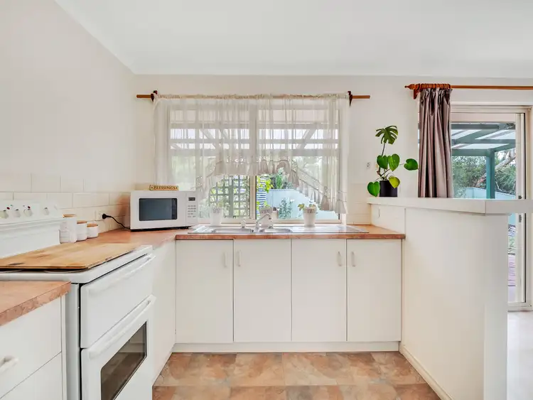 Fifth view of Homely house listing, 2/11B Ashbourne Road, Strathalbyn SA 5255