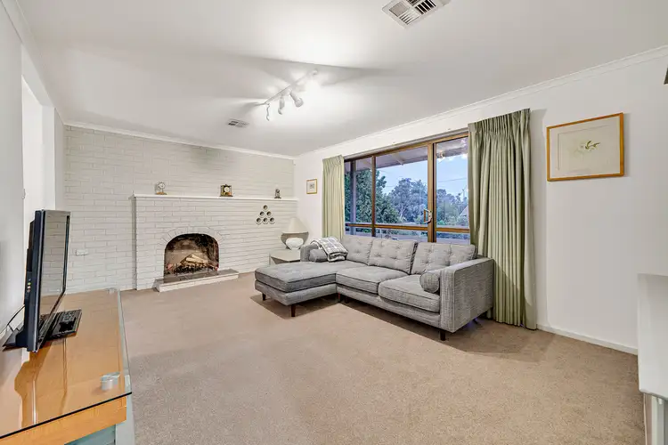 Fifth view of Homely house listing, 1 Nimmitabel Place, Queanbeyan NSW 2620