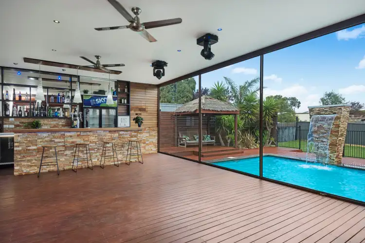 402 Joseph Street, Canadian VIC 3350