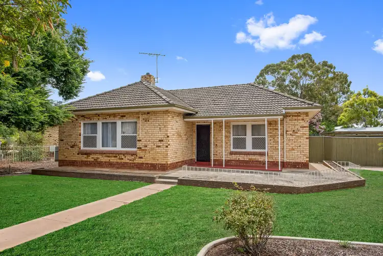 27 Rollison Road, Elizabeth Vale SA 5112