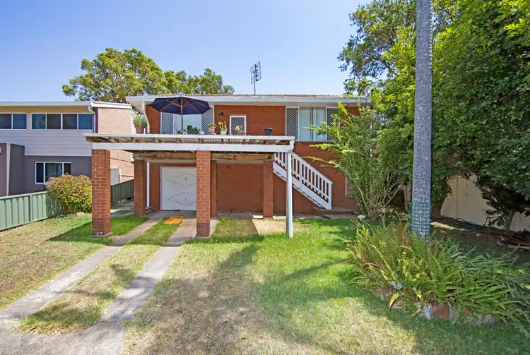 Second view of Homely house listing, 152 Sunrise Avenue, Halekulani NSW 2262