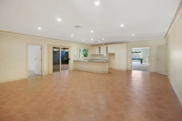 Fifth view of Homely house listing, 20033 Renmark Avenue, Renmark SA 5341