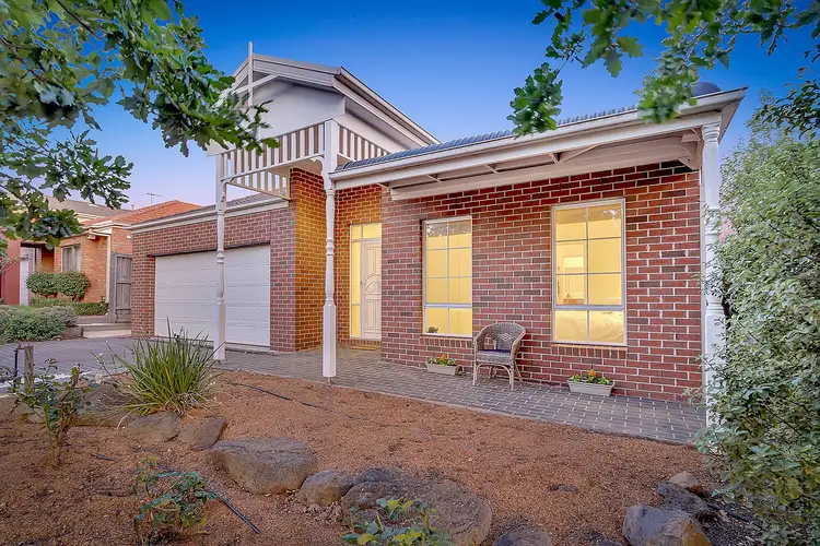 Second view of Homely house listing, 10 Oakville Place, Craigieburn VIC 3064