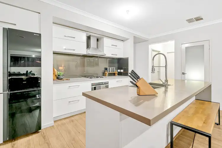 Fifth view of Homely house listing, 7 Cradle Mountain Drive, Craigieburn VIC 3064