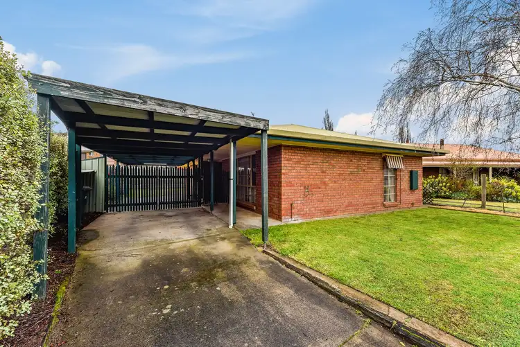 Second view of Homely house listing, 10 Olinda Court, Mount Gambier SA 5290