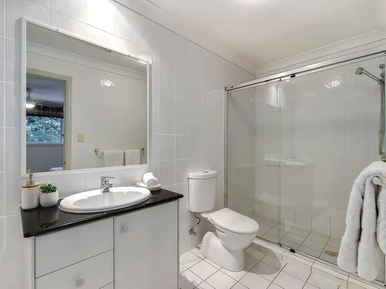 Sixth view of Homely house listing, 2/39 Holmesbrook Street, Ashgrove QLD 4060