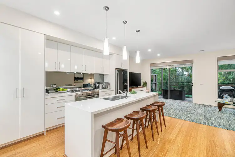 2 Alandown Close, Knoxfield VIC 3180