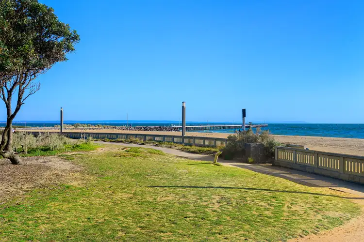 Sixth view of Homely unit listing, 1/212 Beach Road, Mordialloc VIC 3195