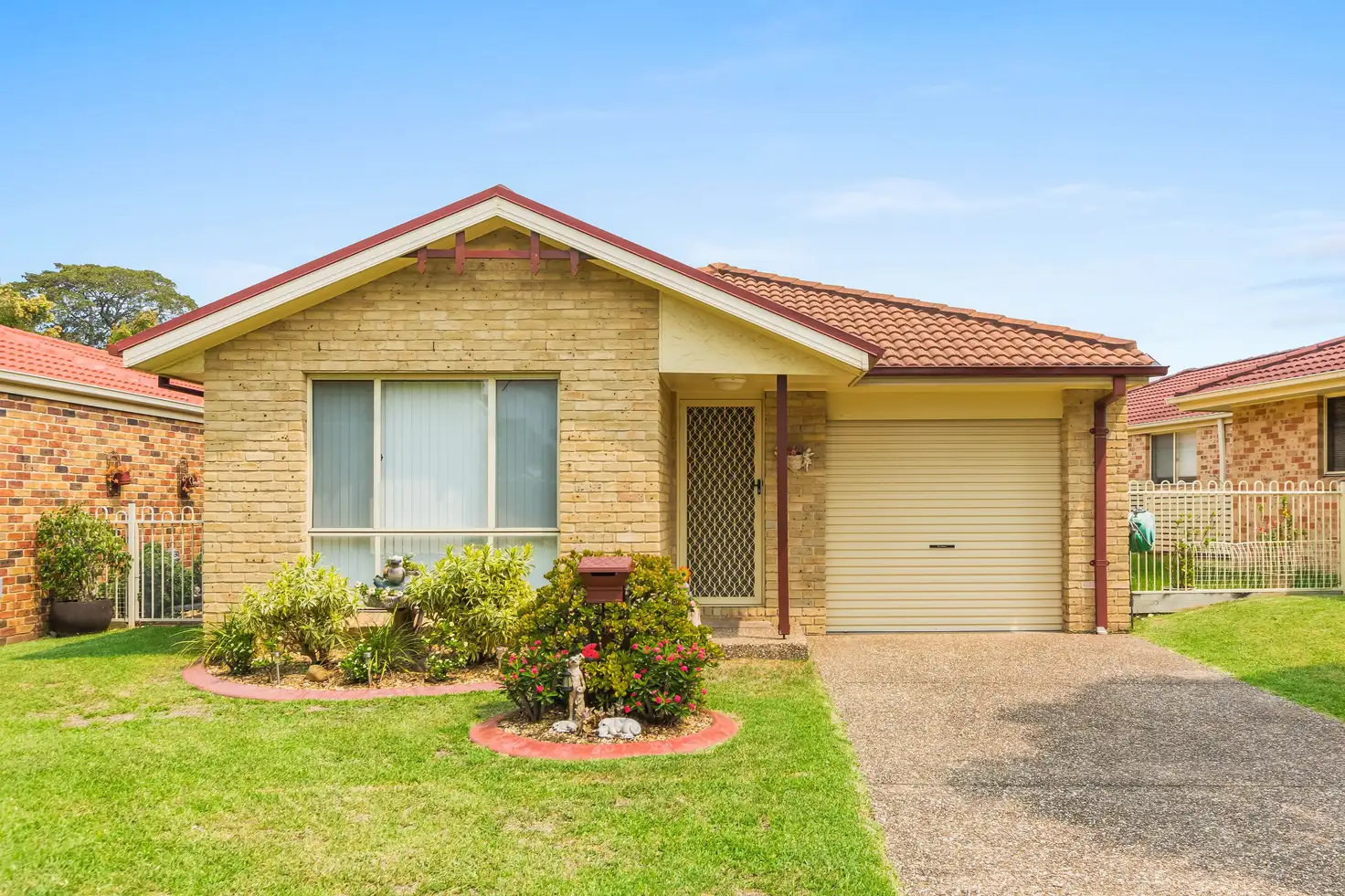 Main view of Homely house listing, 28 Stanthorpe Drive, Kanahooka NSW 2530